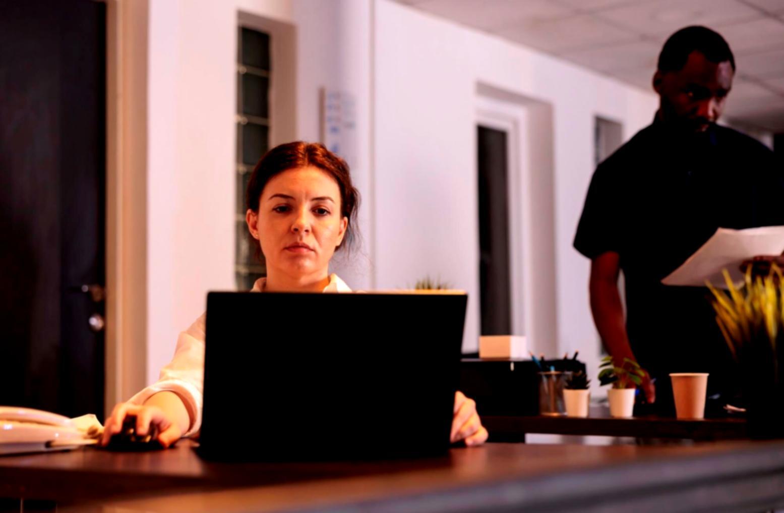 One-on-one financial mentoring session